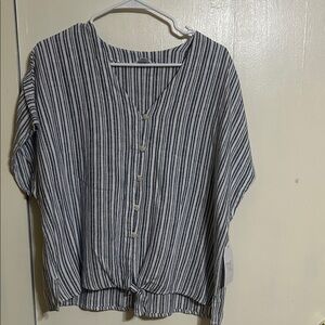 NWT-Time and Tru Striped Button-Down tunic Blouse